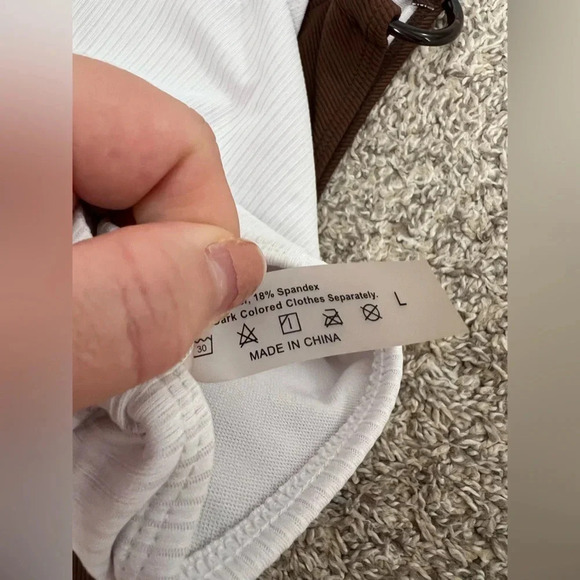 One Piece Bikini - Picture 3 of 3